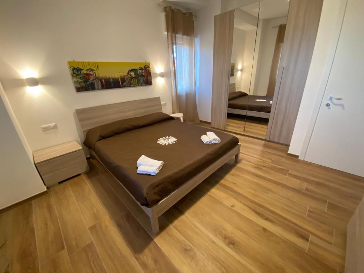 Viriamo House Roma Apartment Ачилия Екстериор снимка