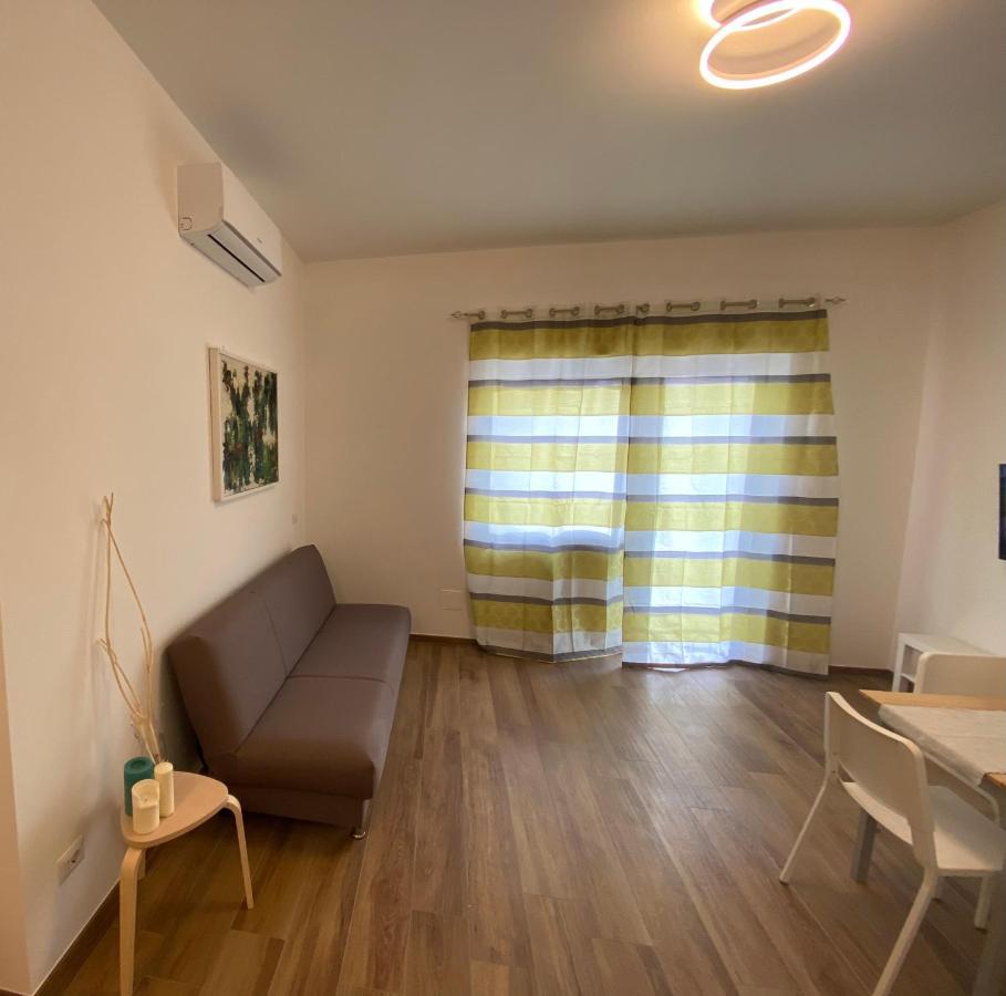 Viriamo House Roma Apartment Ачилия Екстериор снимка