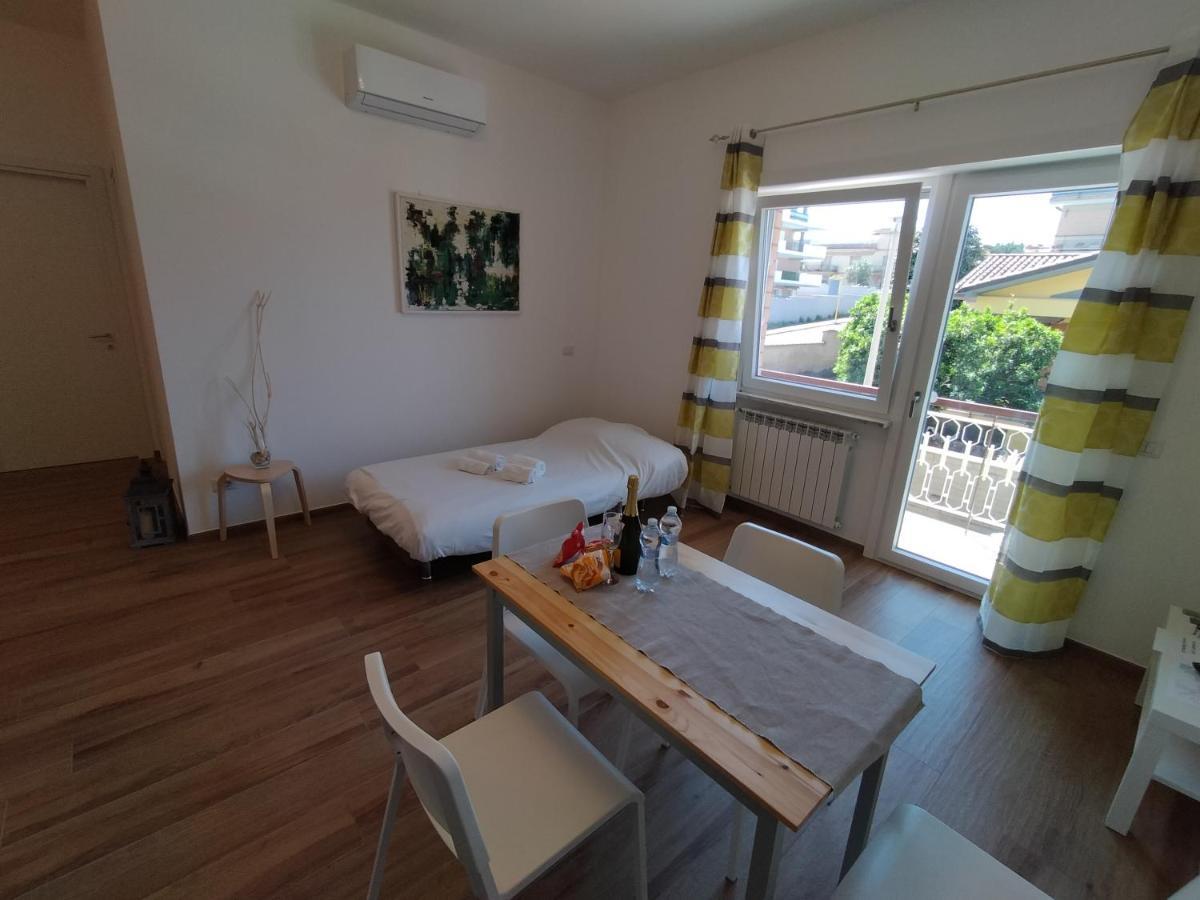 Viriamo House Roma Apartment Ачилия Екстериор снимка